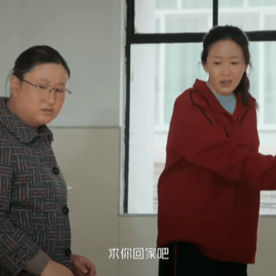 明利配资 刑警别尬演！看了张百乔才知，《三大队》张译的影帝含金量有多高